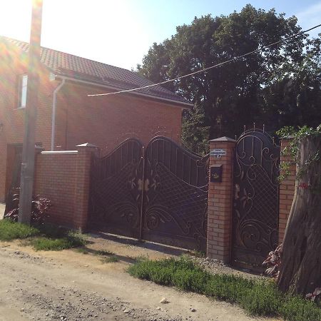 Квартира-Студия В Г. Кропивницком Kropyvnytskyi Exterior photo